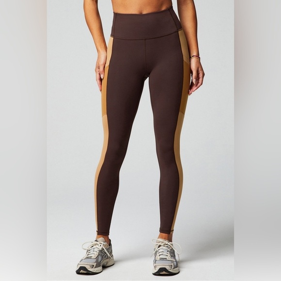 Fabletics Pants - Fabletics | On-The-Go PowerHold® High-Waisted Legging in Cacao/Quicksand Size XL